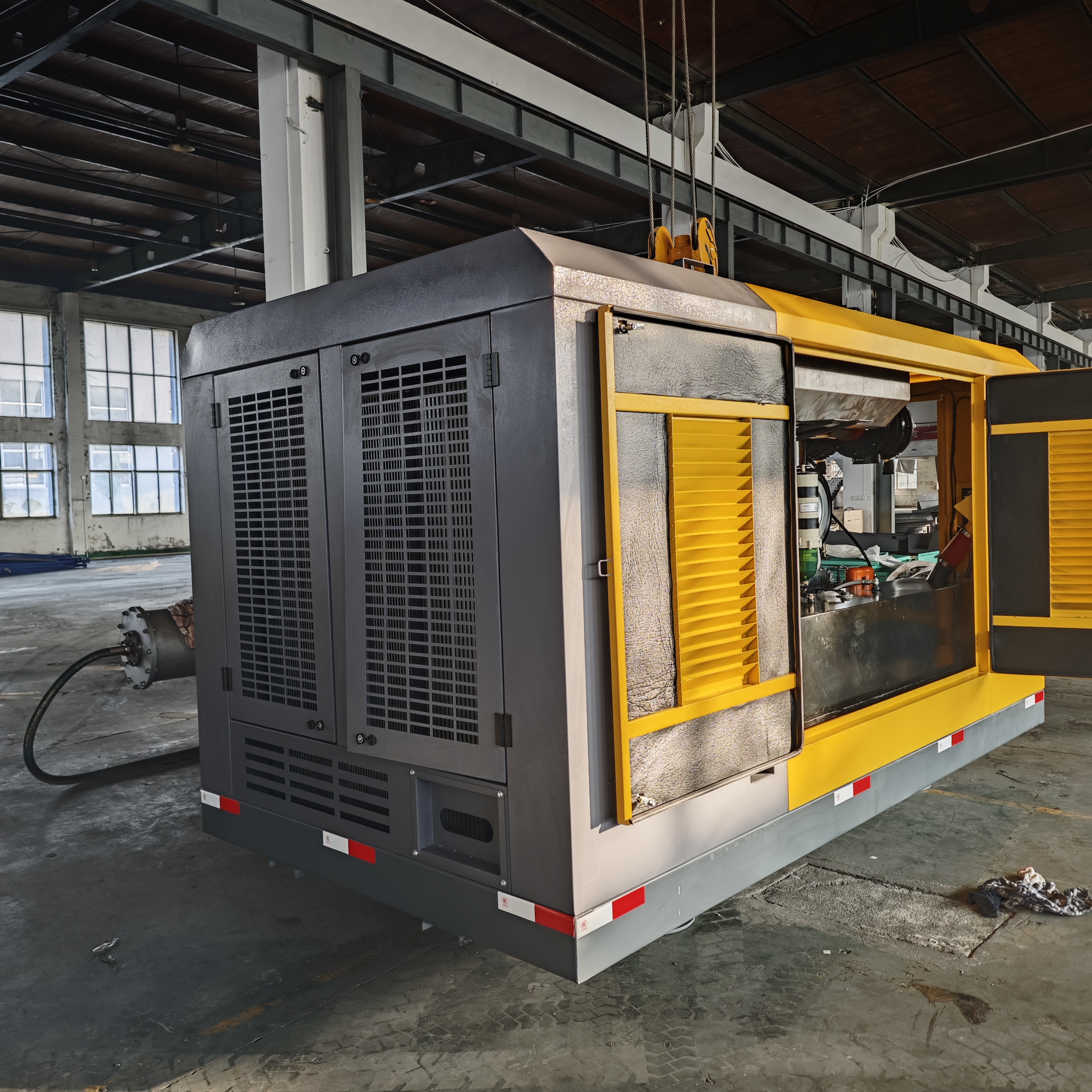 35bar 1300cfm 35m3/min mining air compressor Cummins 35 bar 1300 cfm diesel engine screw compressor for water well drill rig