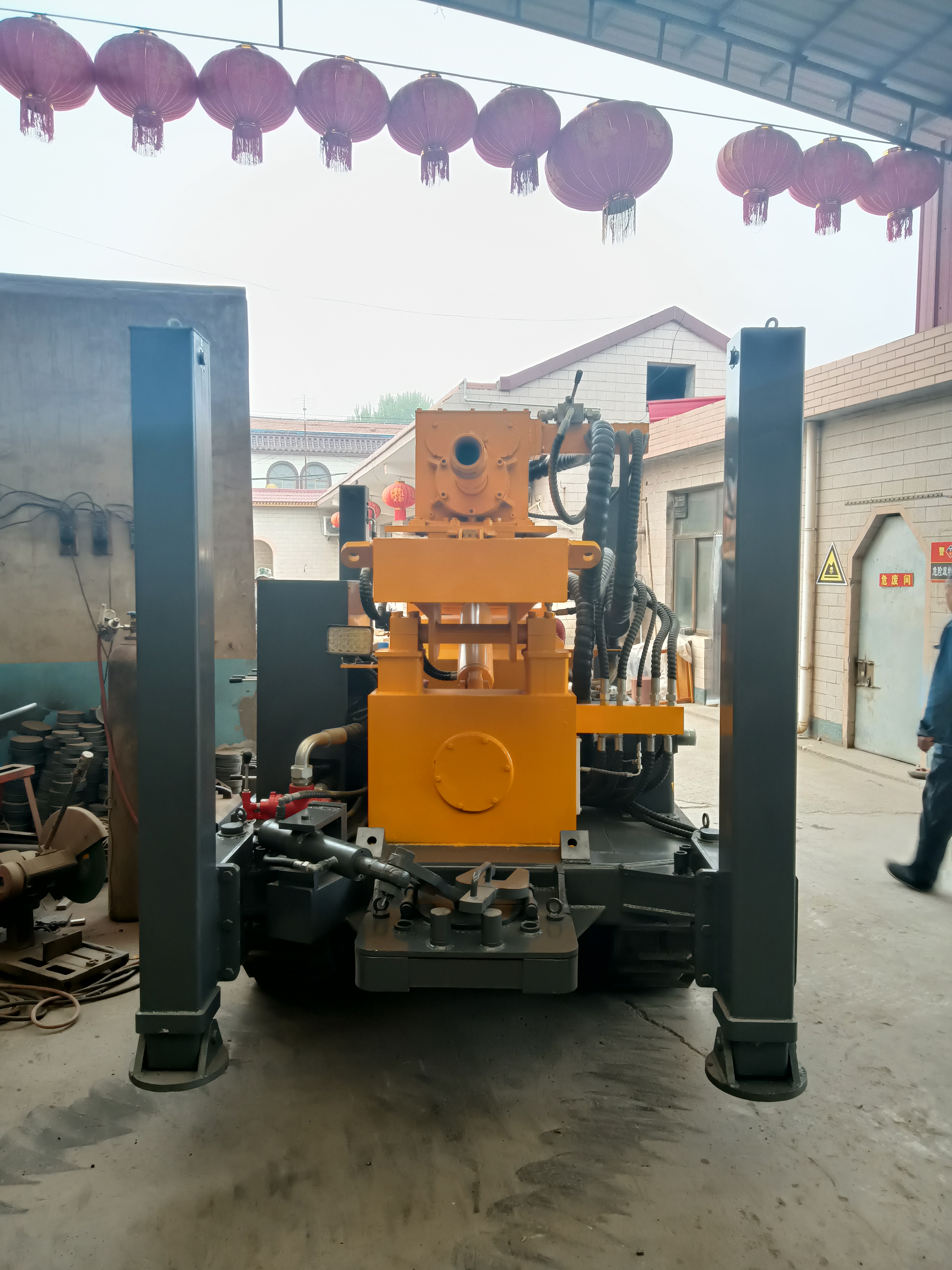 China Water Well Drilling Rigs YL260
