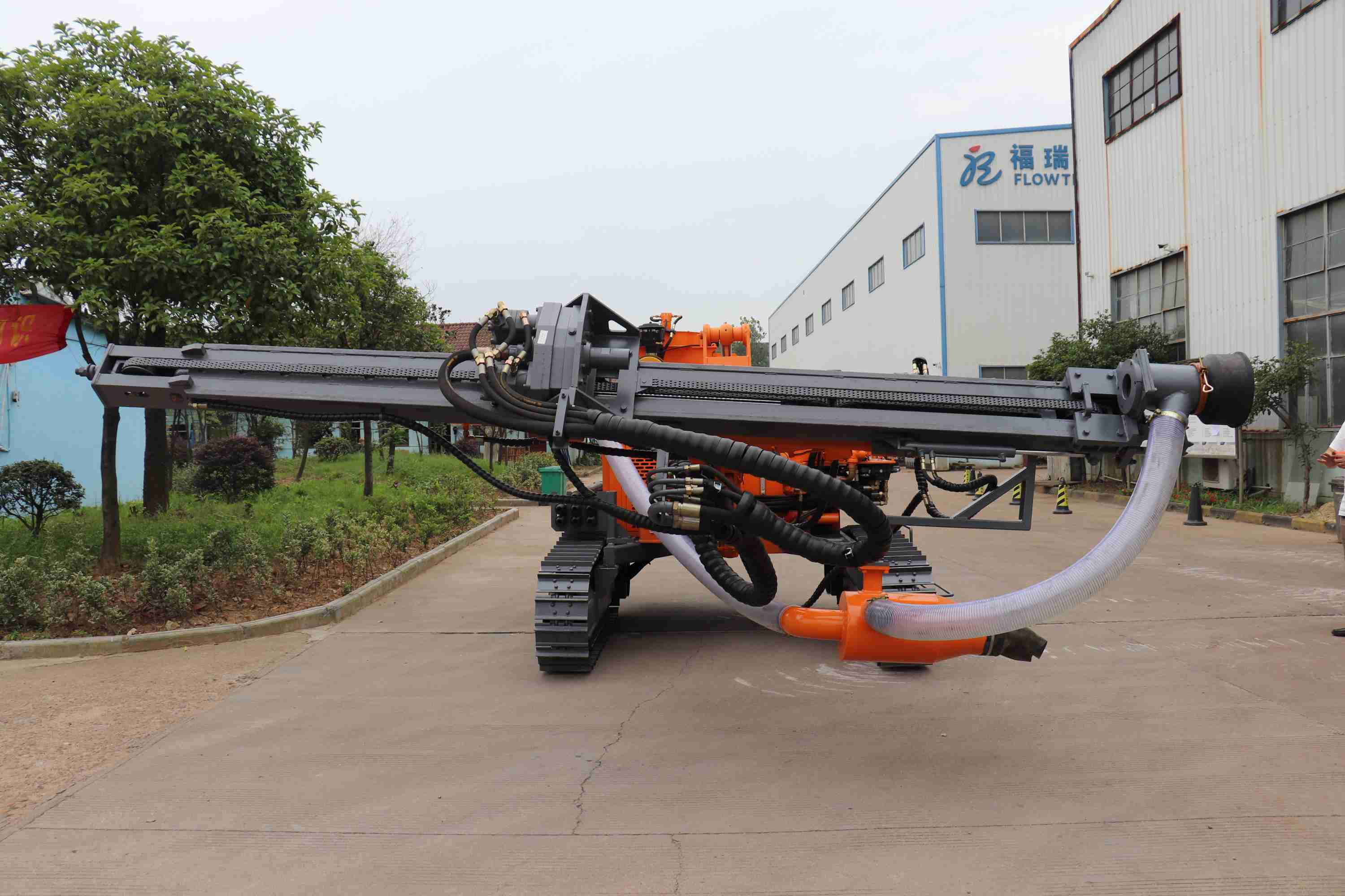 YL9420 30m Depth Manufacturer Supply 58Kw Mine Hard Rock Drill Rig Machine