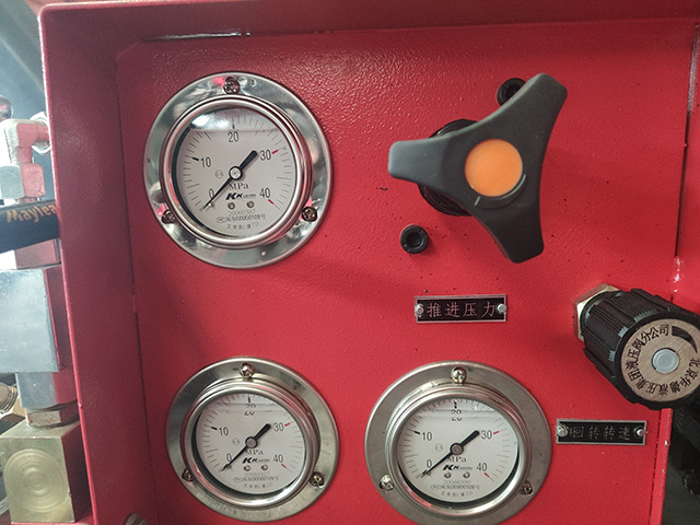 A5 Mining Portable Man Operate Hydraulic Crawler Drilling Rig for Excavation Channel