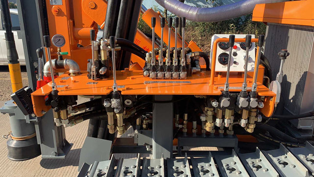 YLH4 Factory Direct Price Hard Deep Rock Drilling Machine Mine Drilling Rig