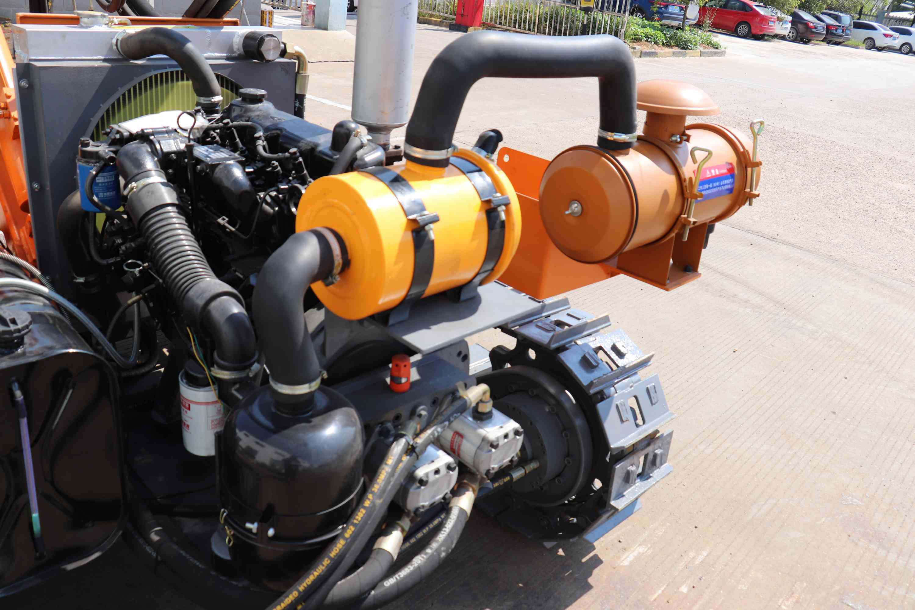 YL910 Low Price quarrying Truck DTH Drilling Rig Crawler Drilling Truck