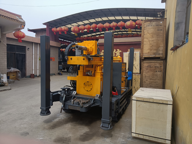 China Water Well Drilling Rigs YL220
